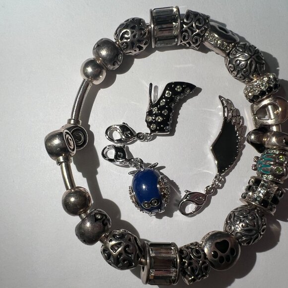 Authentic Swarovski Never Worn Pandora Charm Bracelet - Picture 8 of 15